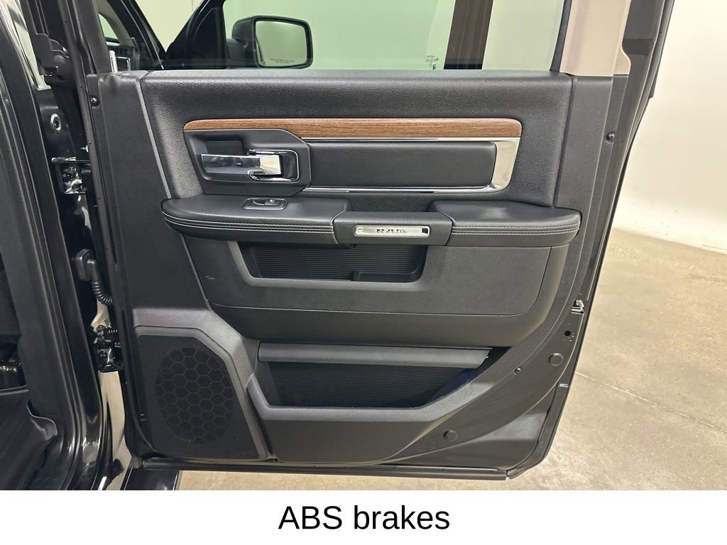 Used 2017 RAM 1500 Laramie image 26