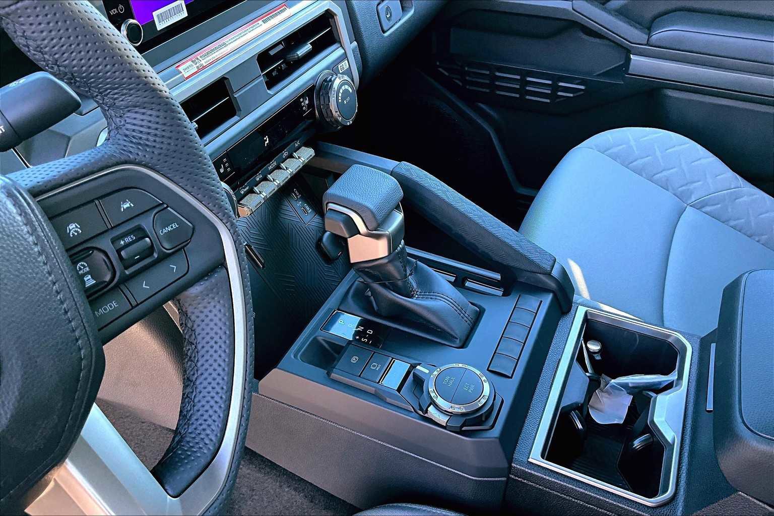 New 2025 Toyota Tacoma SR5 image 7