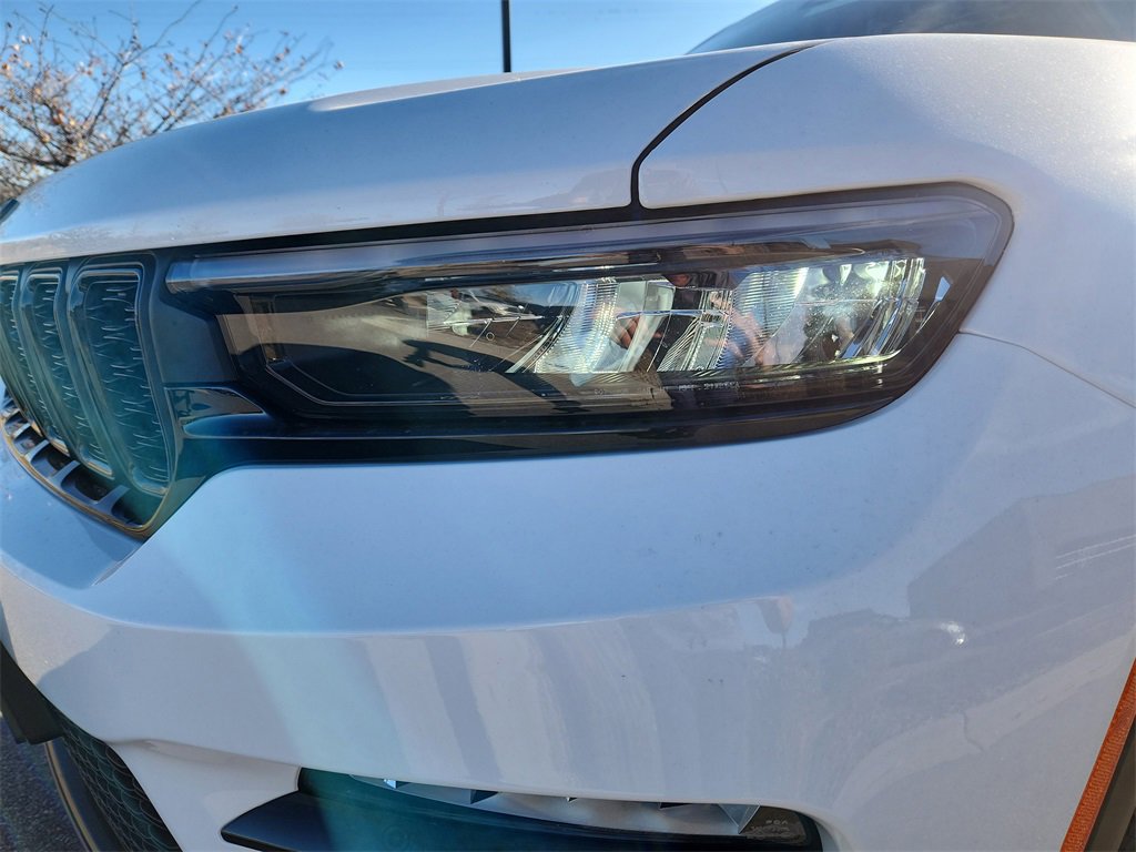 New 2025 Jeep Grand Cherokee Limited image 5