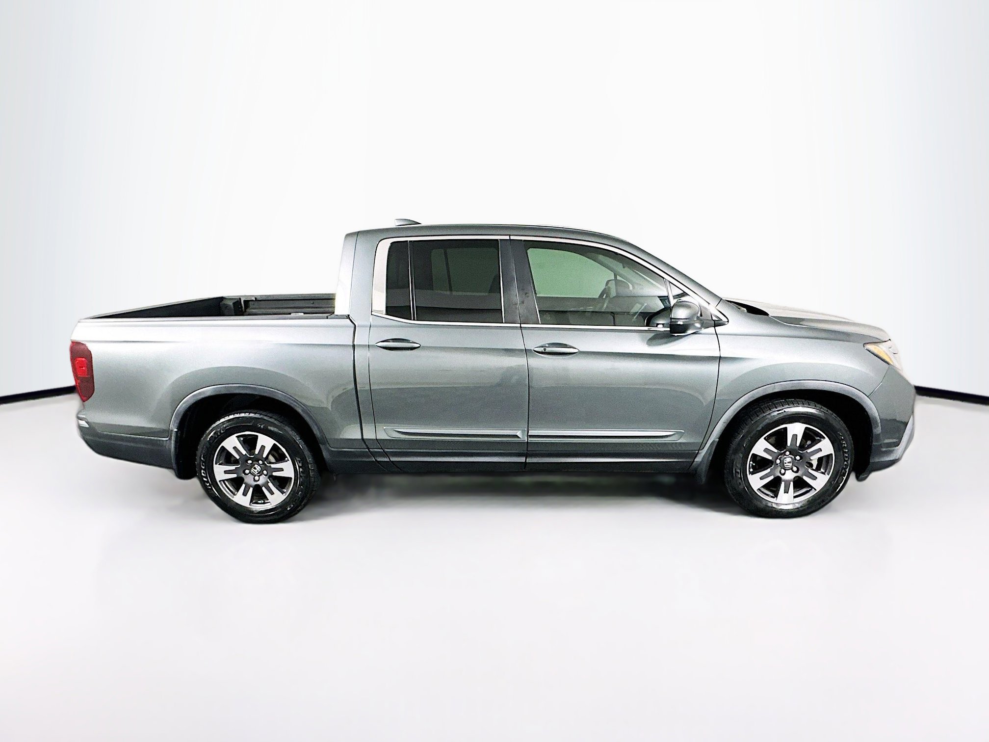 Used 2019 Honda Ridgeline RTL image 10