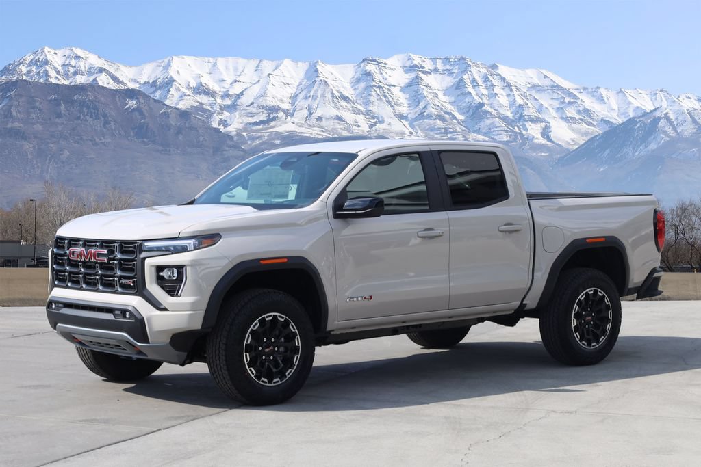 New 2026 GMC Canyon AT4 AWD/4WD image 2