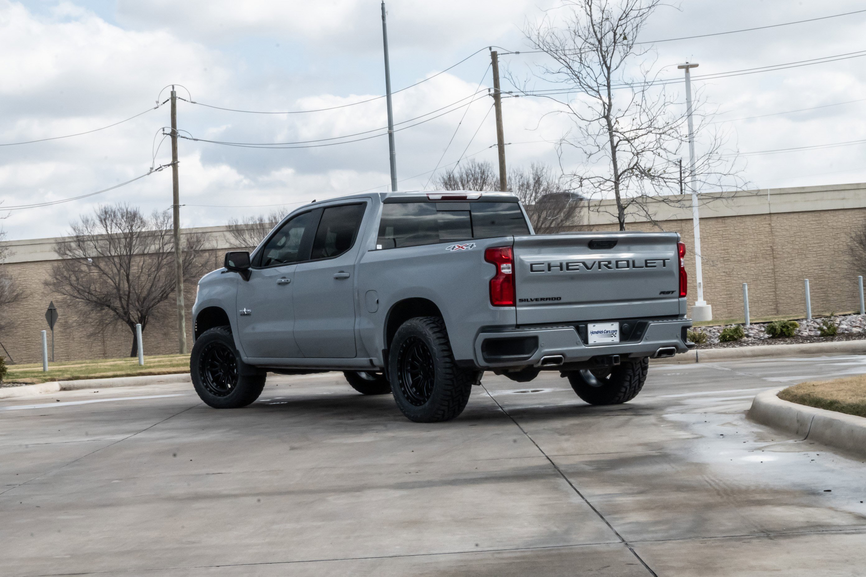 Used 2024 Chevrolet Silverado 1500 RST image 3