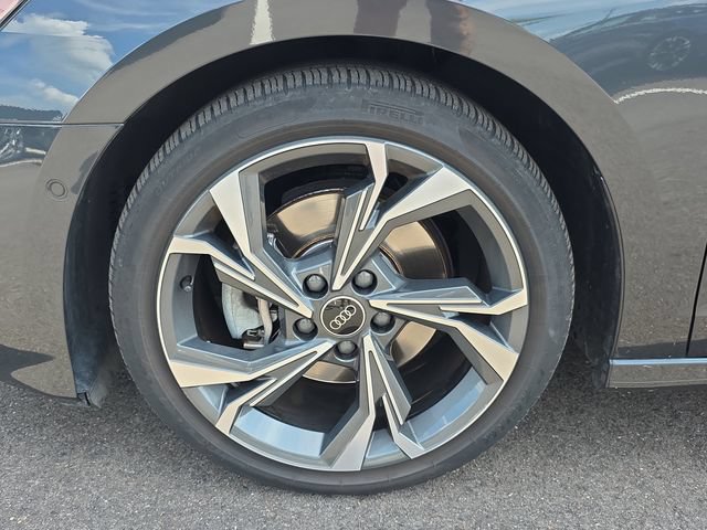 Used 2023 Audi A3 2.0T Premium FWD image 9