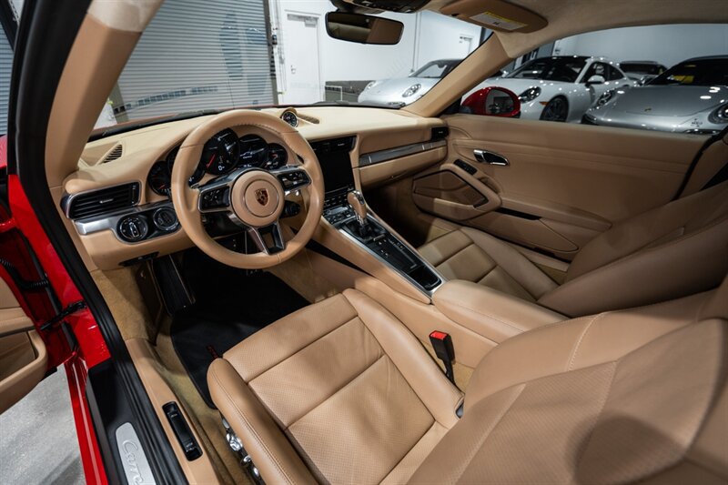 Used 2017 Porsche 911 Carrera RWD image 18