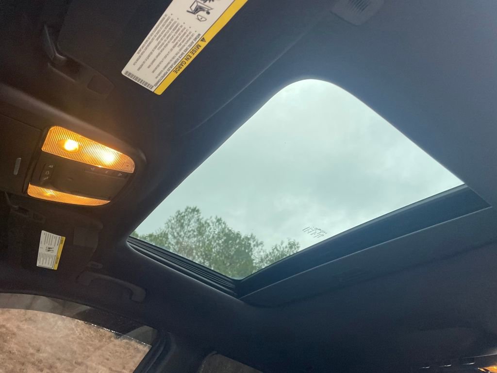 Used 2022 Dodge Durango GT image 22