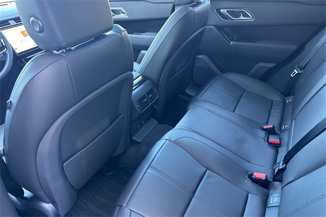 New 2026 Land Rover Range Rover Velar Dynamic SE image 11