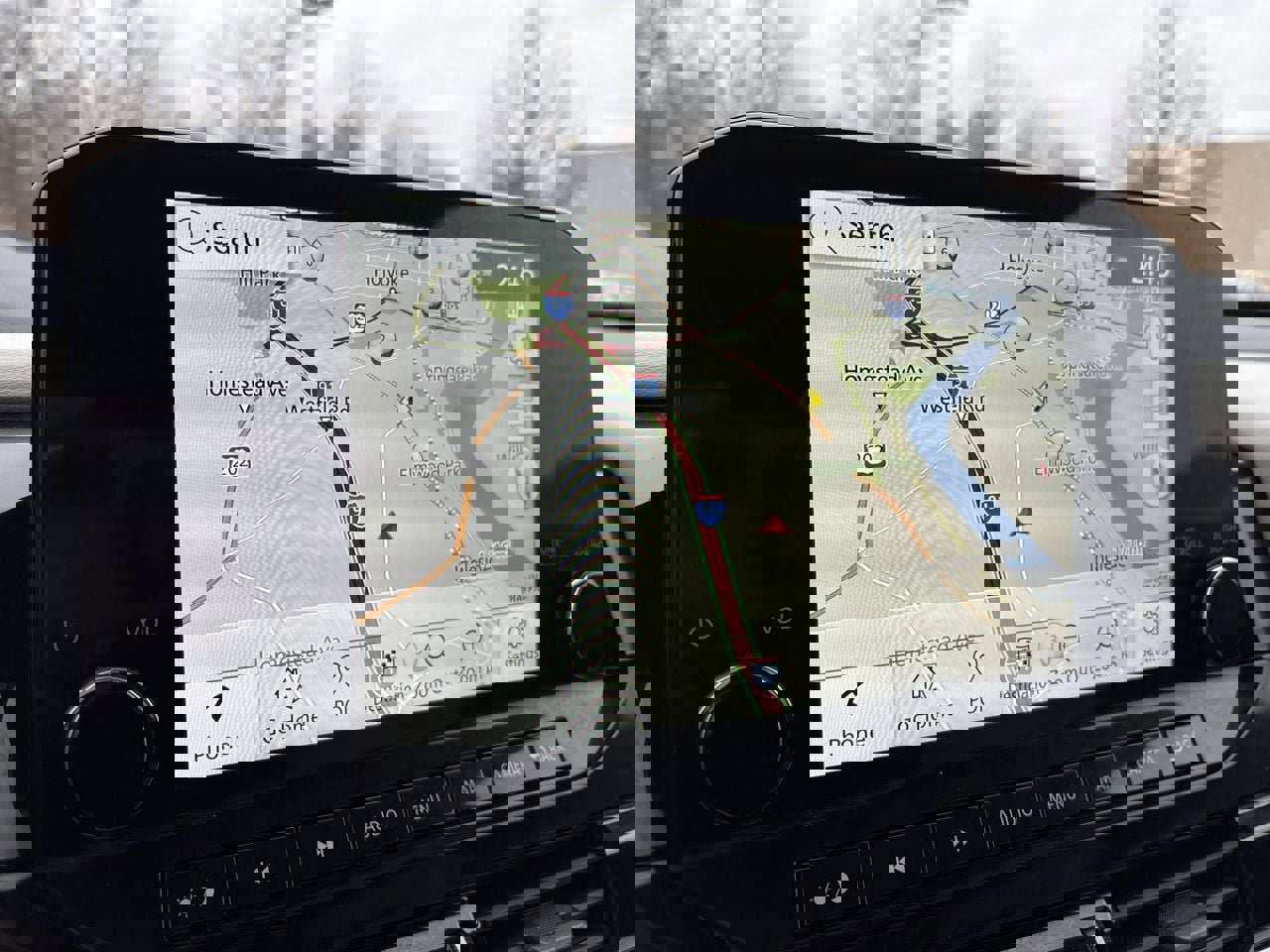 Used 2024 Nissan Pathfinder SL image 19