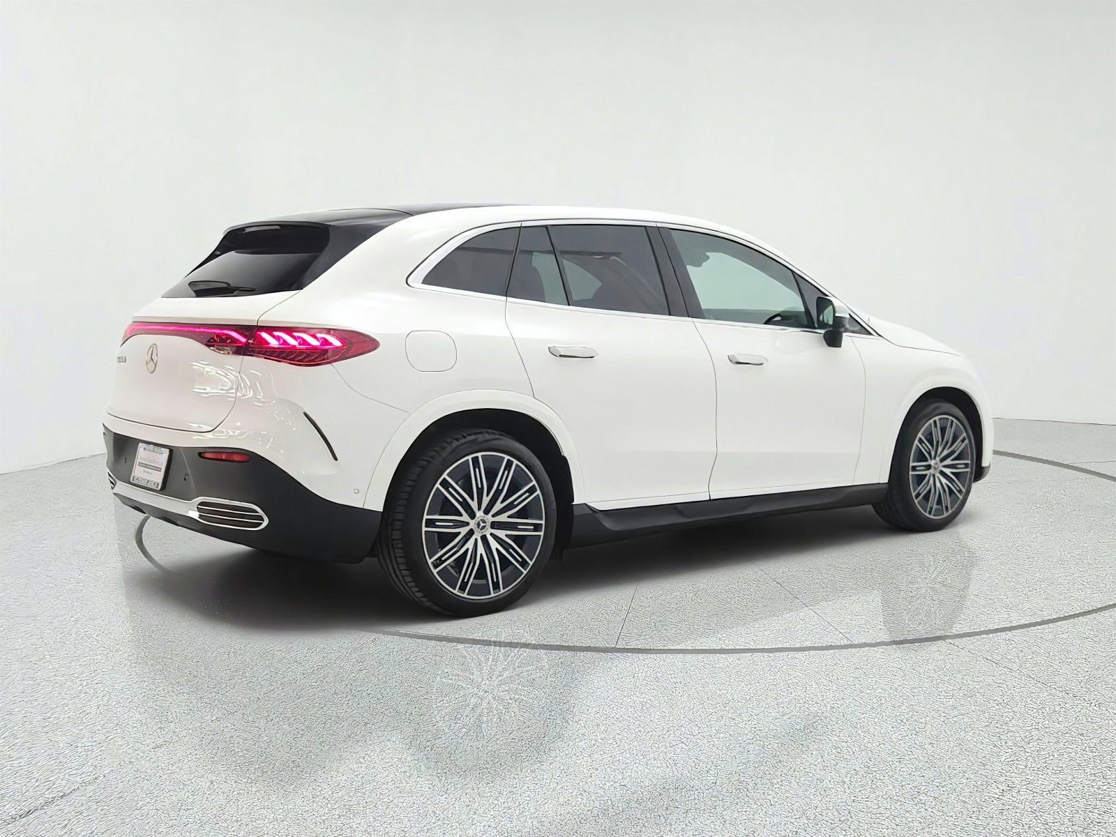 Certified 2026 Mercedes-Benz EQE 320+ SUV image 5