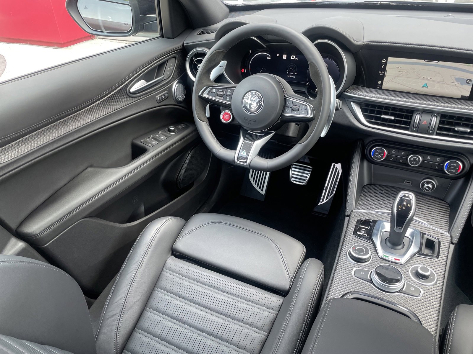 New 2024 Alfa Romeo Stelvio Quadrifoglio image 31