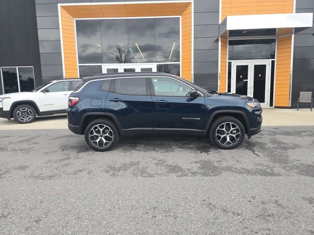 New 2026 Jeep Compass Limited image 7