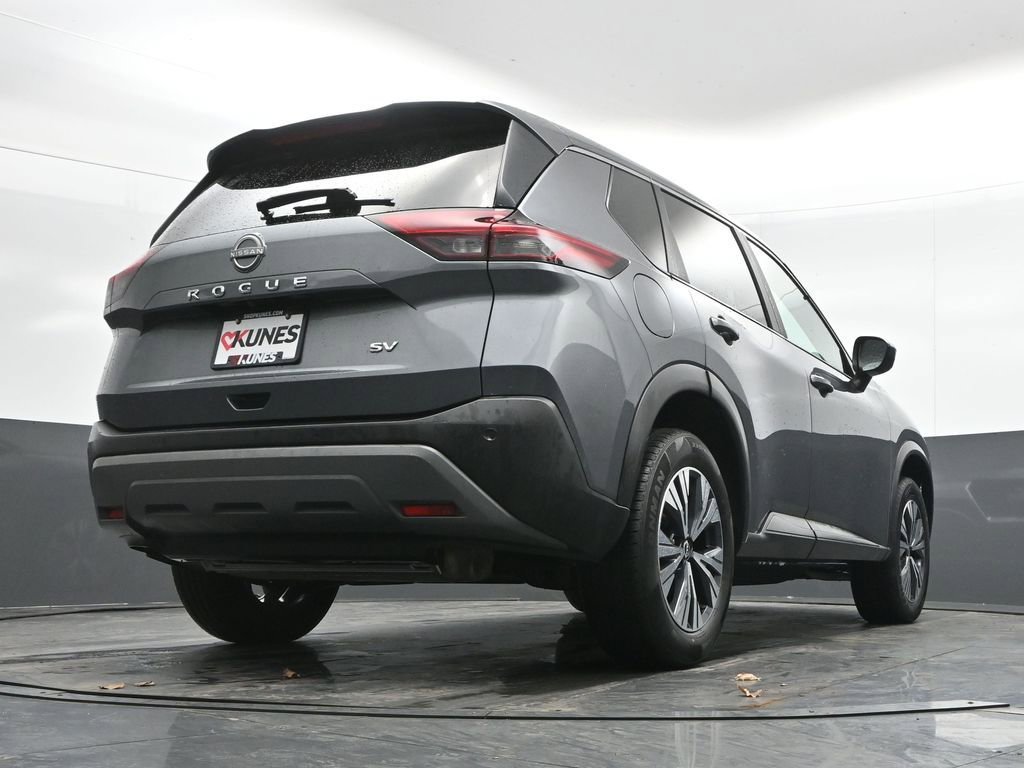 Used 2023 Nissan Rogue SV image 44