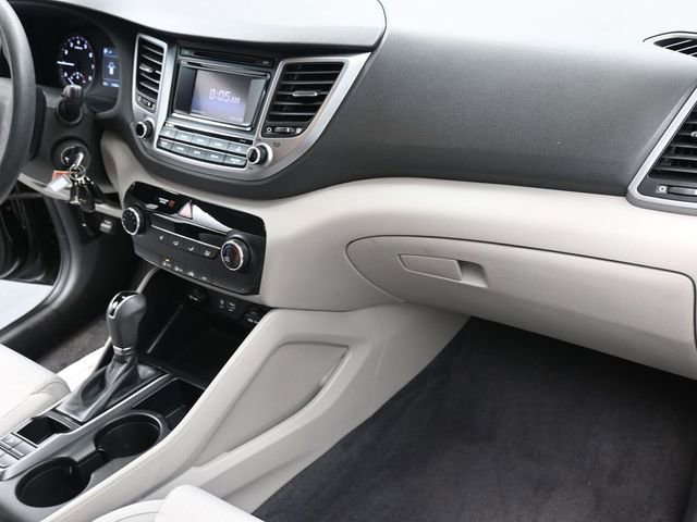 Used 2017 Hyundai Tucson SE image 26