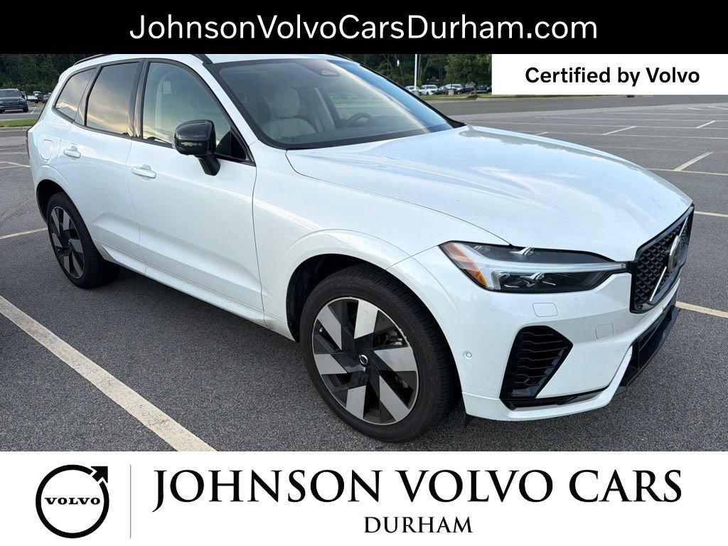 Used 2025 Volvo XC60 T8 Ultra w/ Protection Package Premier AWD/4WD image 15