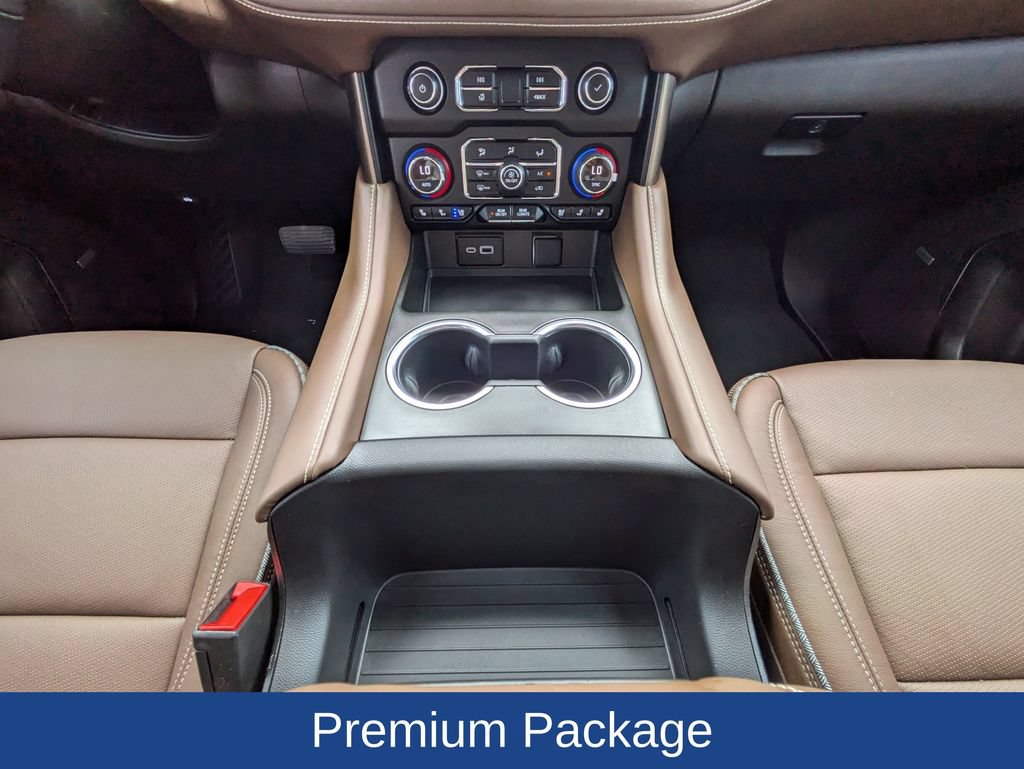 Used 2024 Chevrolet Tahoe High Country w/ Premium Package RWD image 24