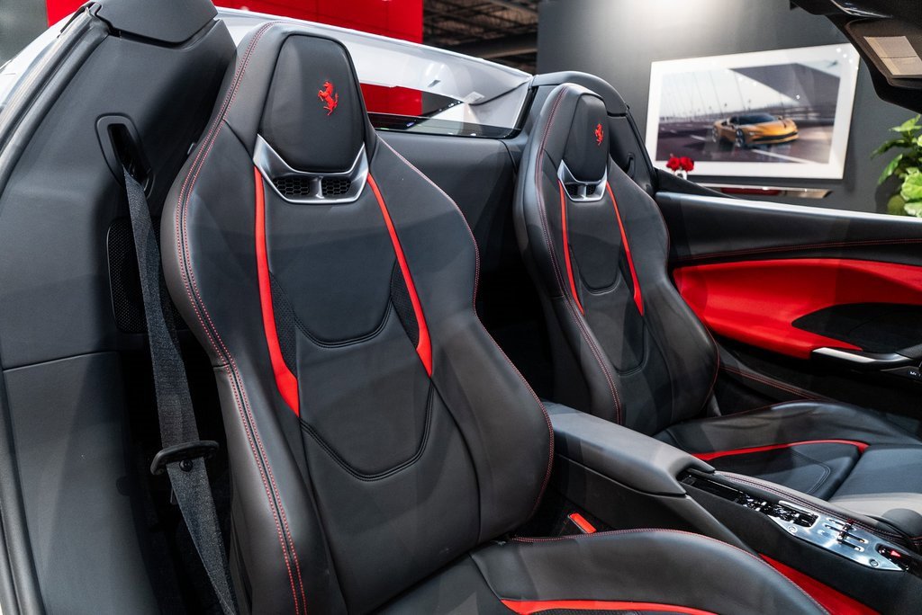 Used 2023 Ferrari 296 GTS image 36