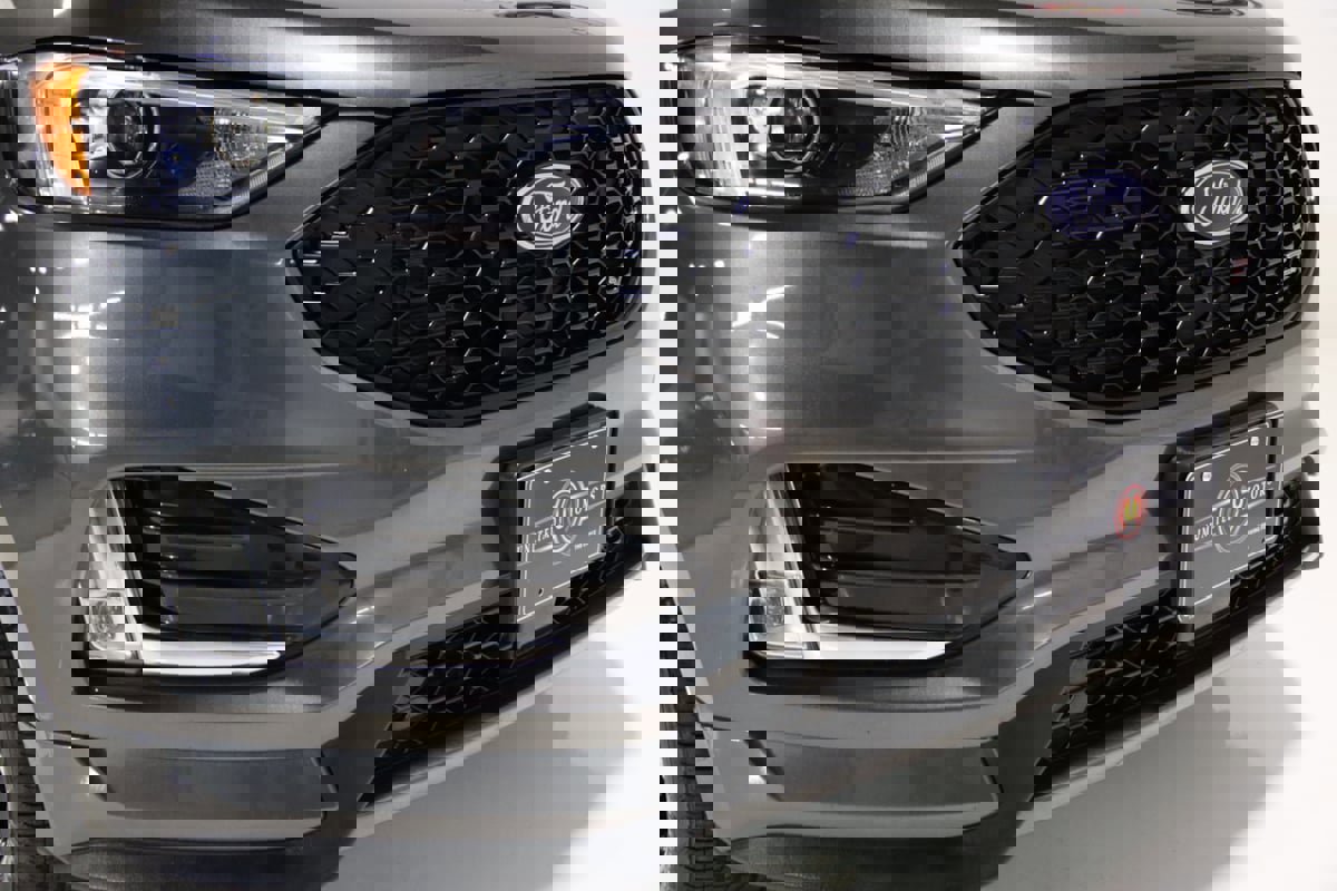 Used 2019 Ford Edge ST w/ Cold Weather Package image 21