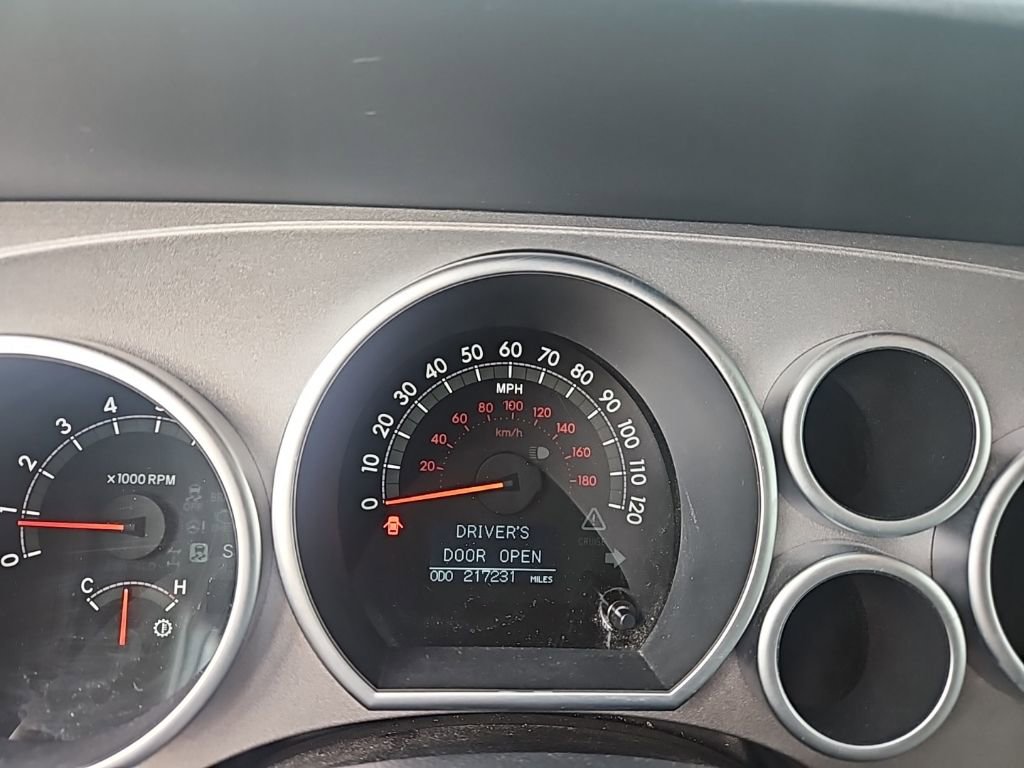 Used 2012 Toyota Sequoia Limited AWD/4WD image 5