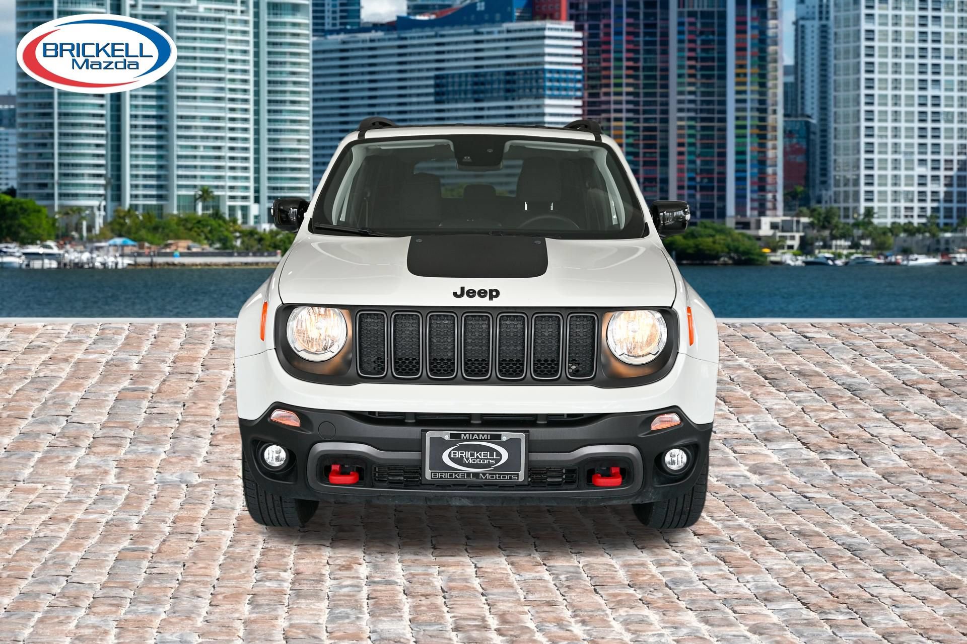 Used 2023 Jeep Renegade Trailhawk AWD/4WD image 3