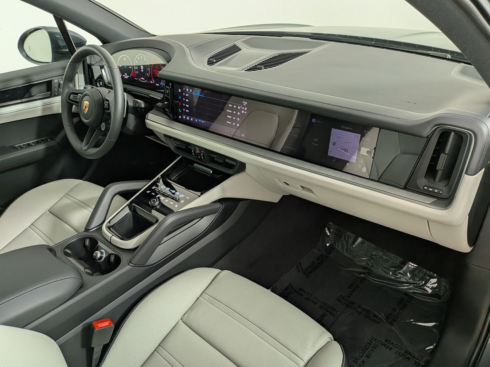 New 2026 Porsche Cayenne S AWD/4WD image 25