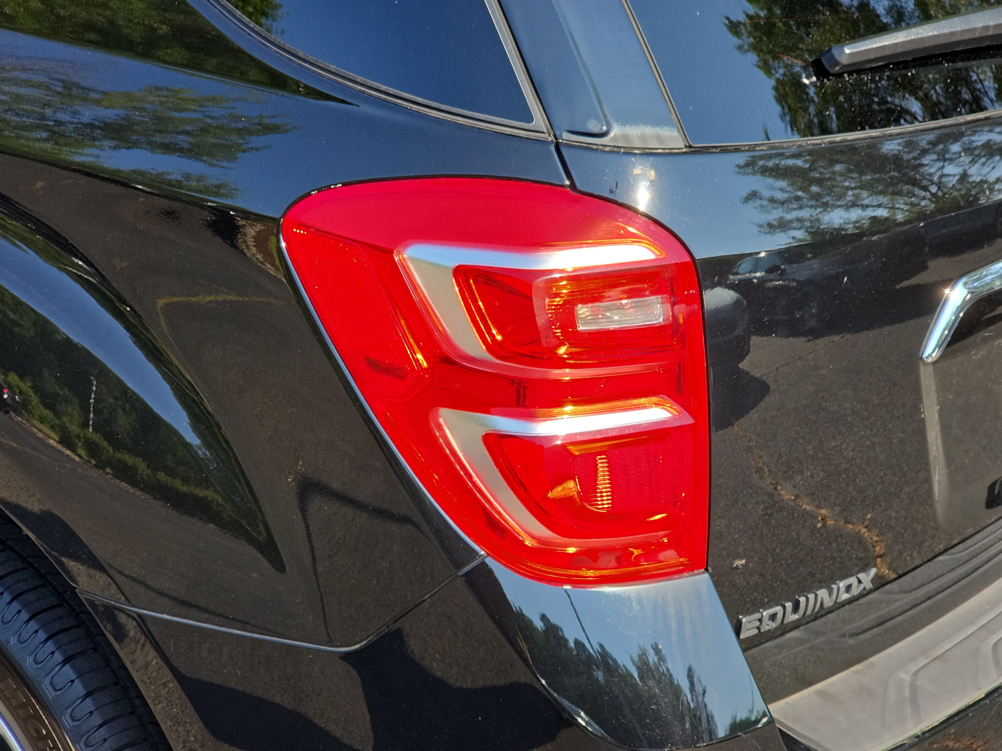 Used 2017 Chevrolet Equinox LT w/ Convenience Package FWD image 33