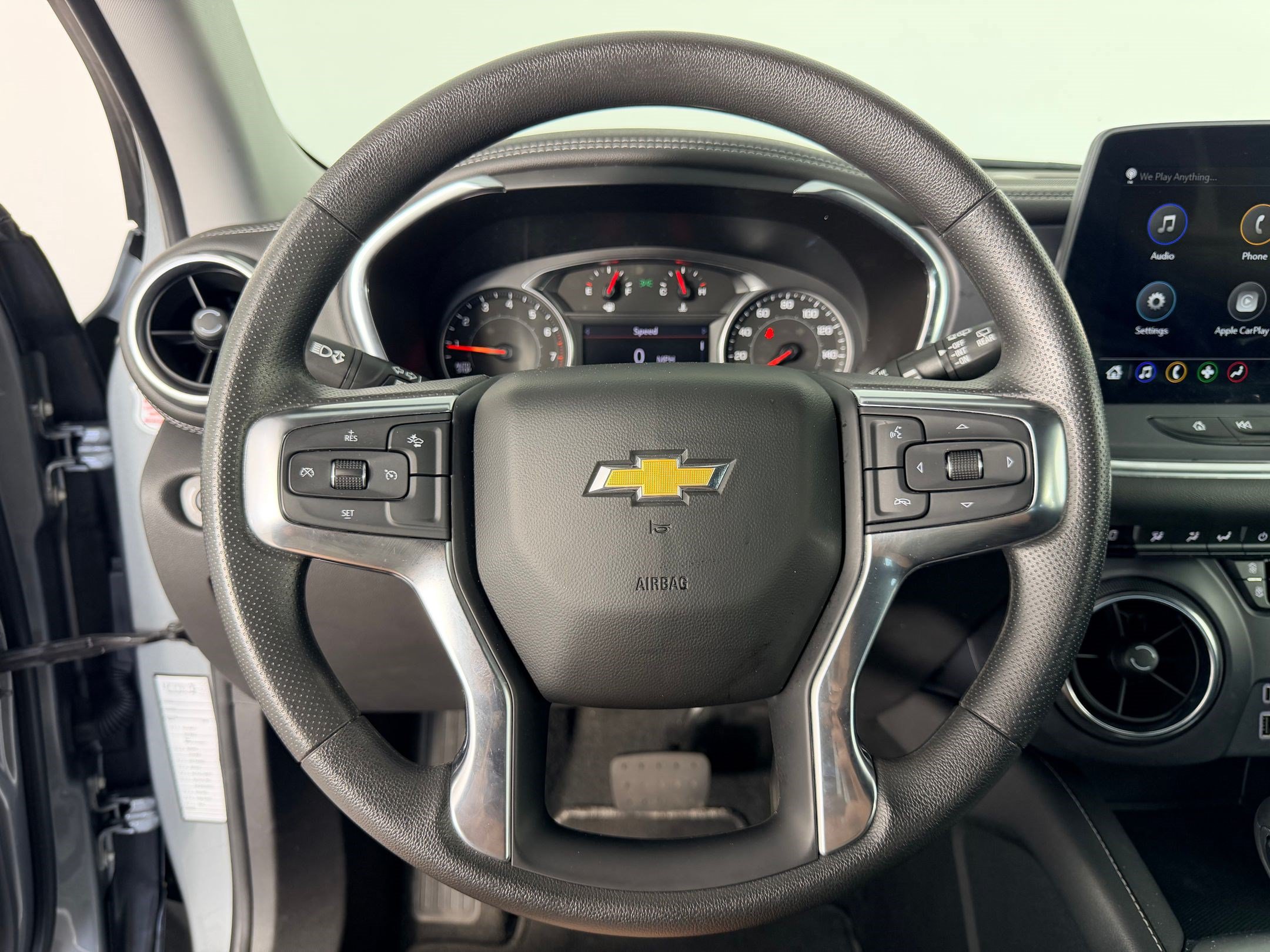 Used 2025 Chevrolet Blazer LT AWD/4WD image 11