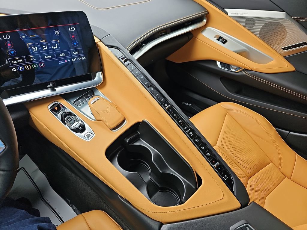 Used 2023 Chevrolet Corvette Stingray Preferred Conv w/ Z51 Performance Package RWD image 28