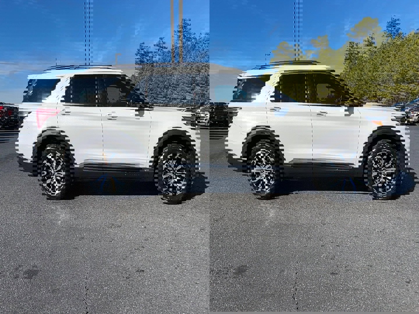 Used 2021 Ford Explorer ST w/ Equipment Group 401A AWD/4WD image 4