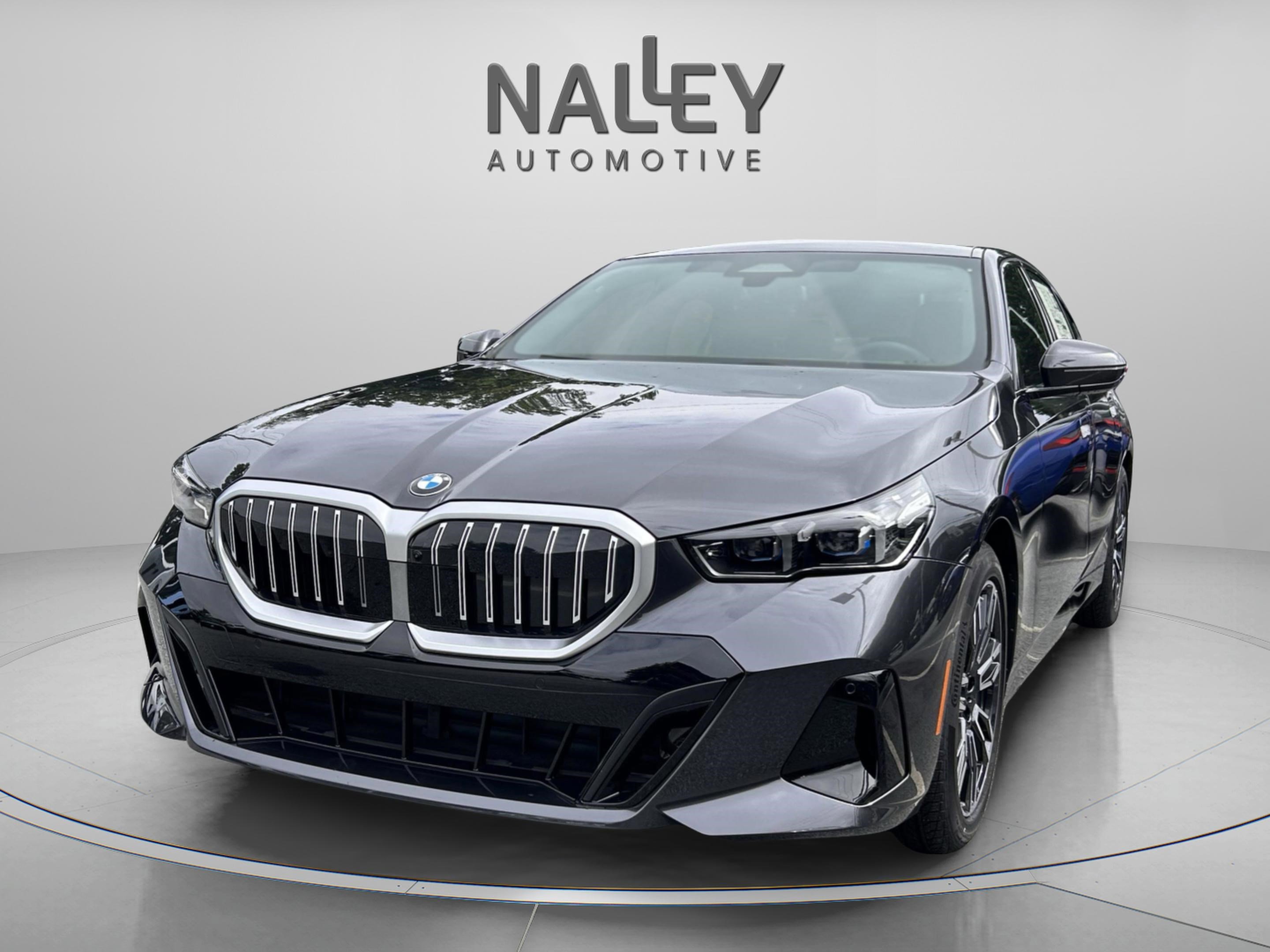 Used 2025 BMW 530i xDrive w/ M Sport Package