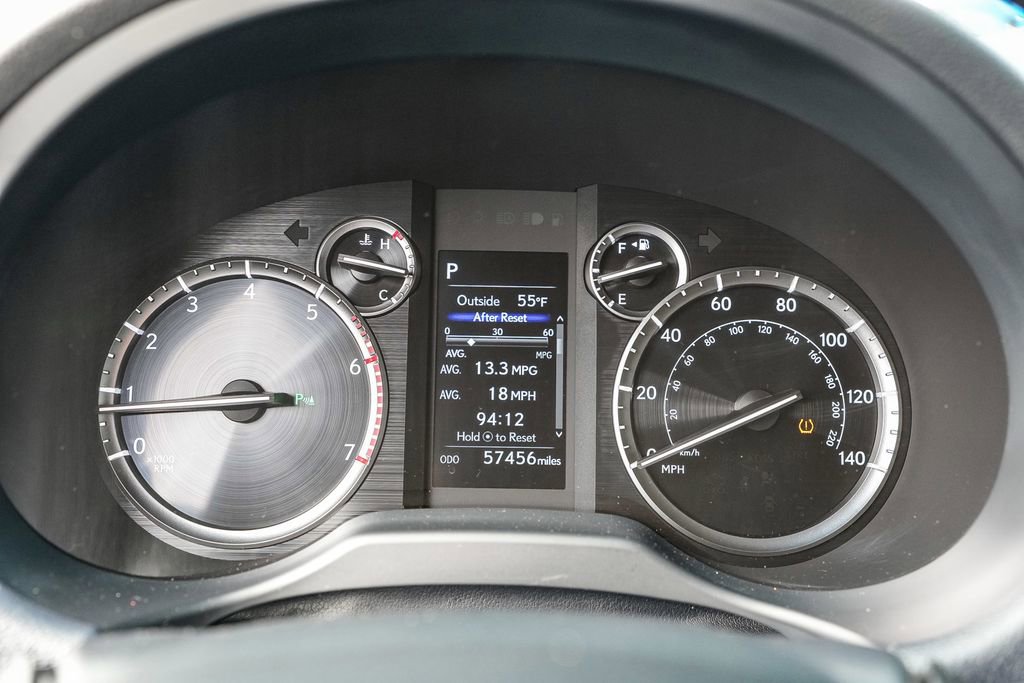 Used 2022 Lexus GX 460 Premium w/ Premium Package image 27