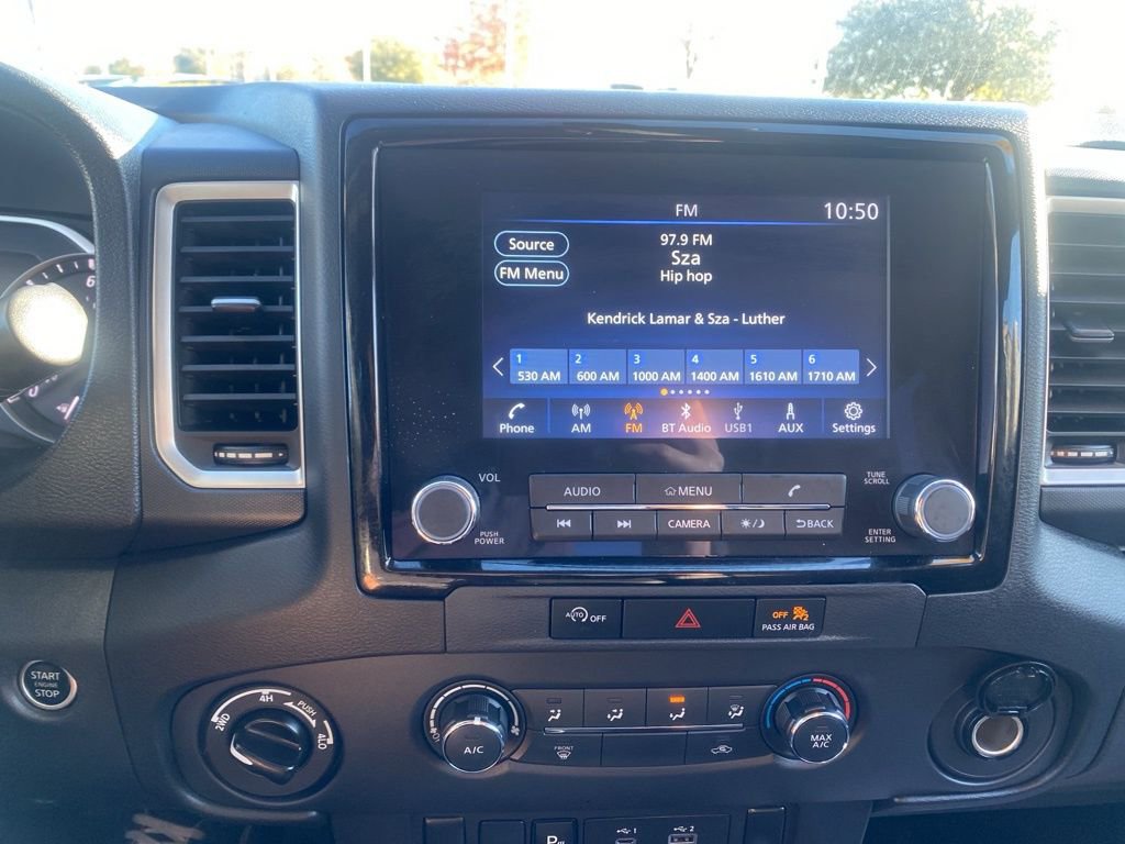 Used 2023 Nissan Frontier SV w/ Technology Package image 24