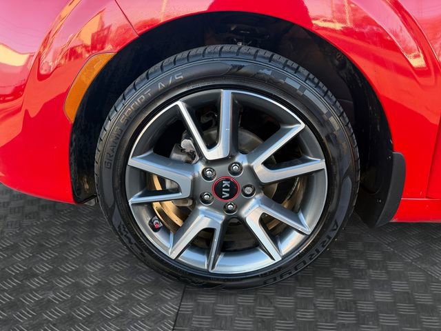 Used 2020 Kia Soul GT-Line FWD image 14