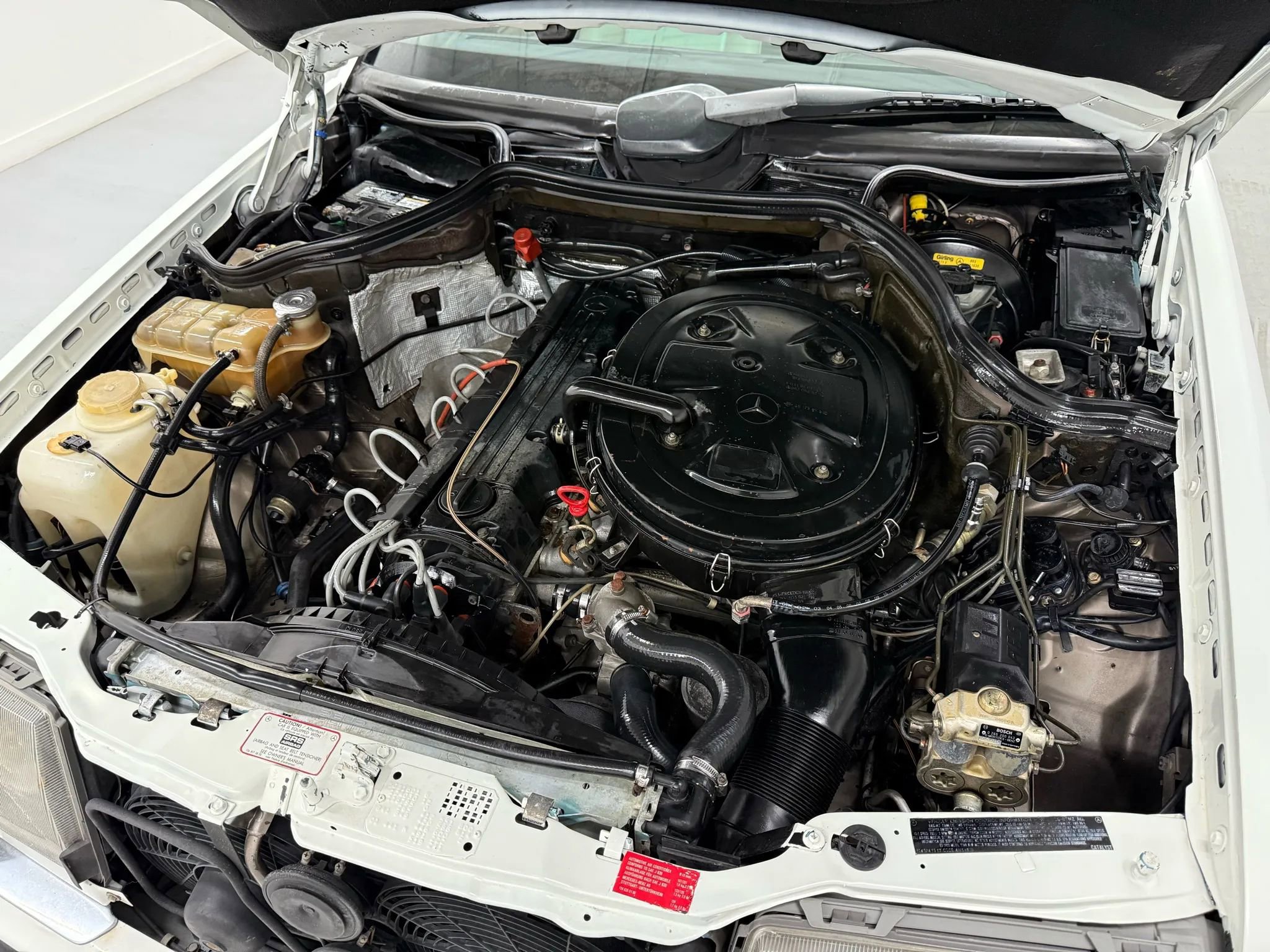 Used 1990 Mercedes-Benz 300 E 3.0 image 42