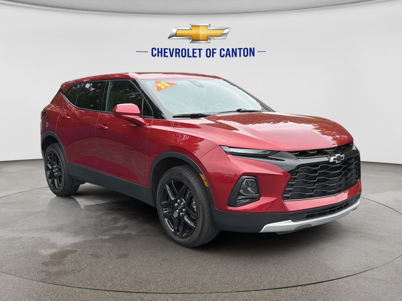 Used 2021 Chevrolet Blazer LT w/ LPO, Black Accent Package FWD image 3