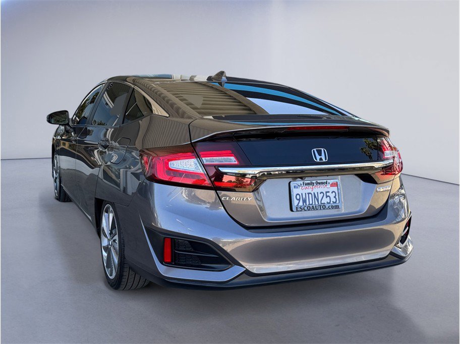 Used 2018 Honda Clarity Plug-In Hybrid image 4