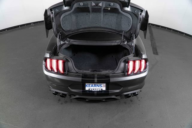Used 2020 Ford Mustang Shelby GT500 w/ Carbon Fibre Track Pack RWD image 26