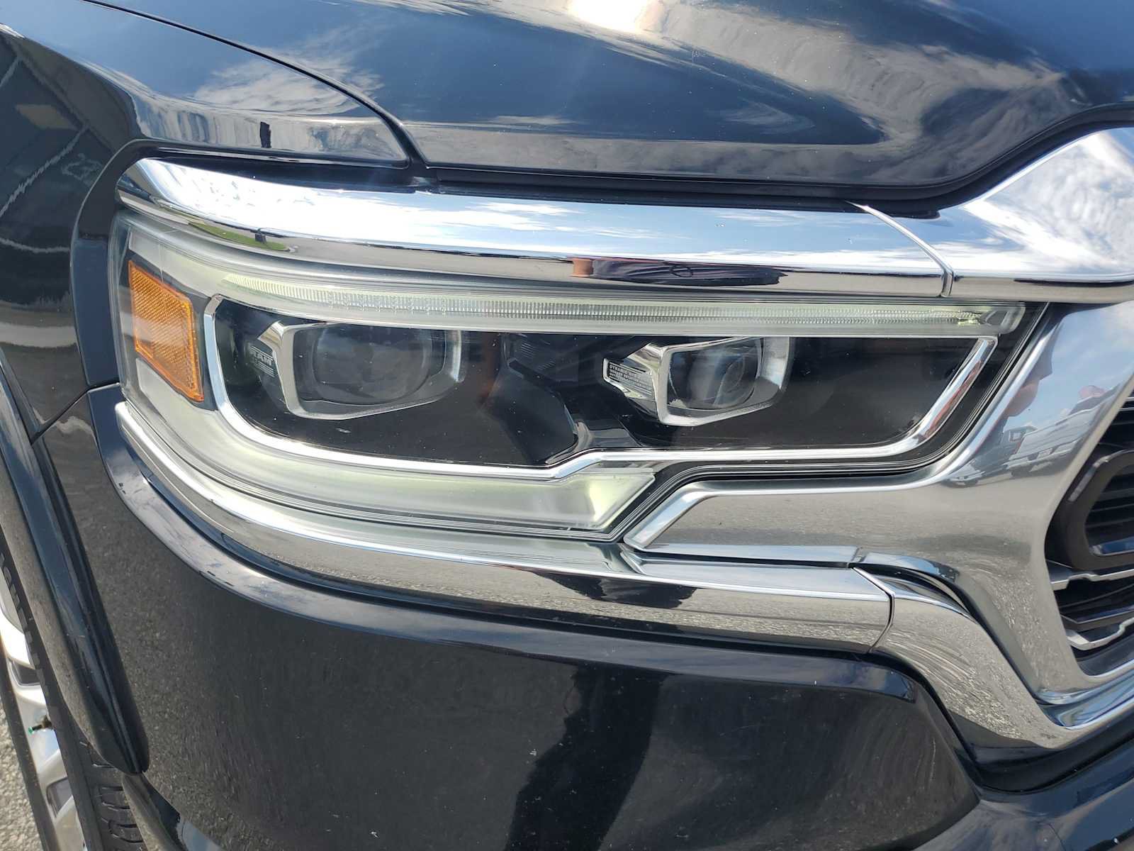 Used 2022 RAM 1500 Limited AWD/4WD image 12