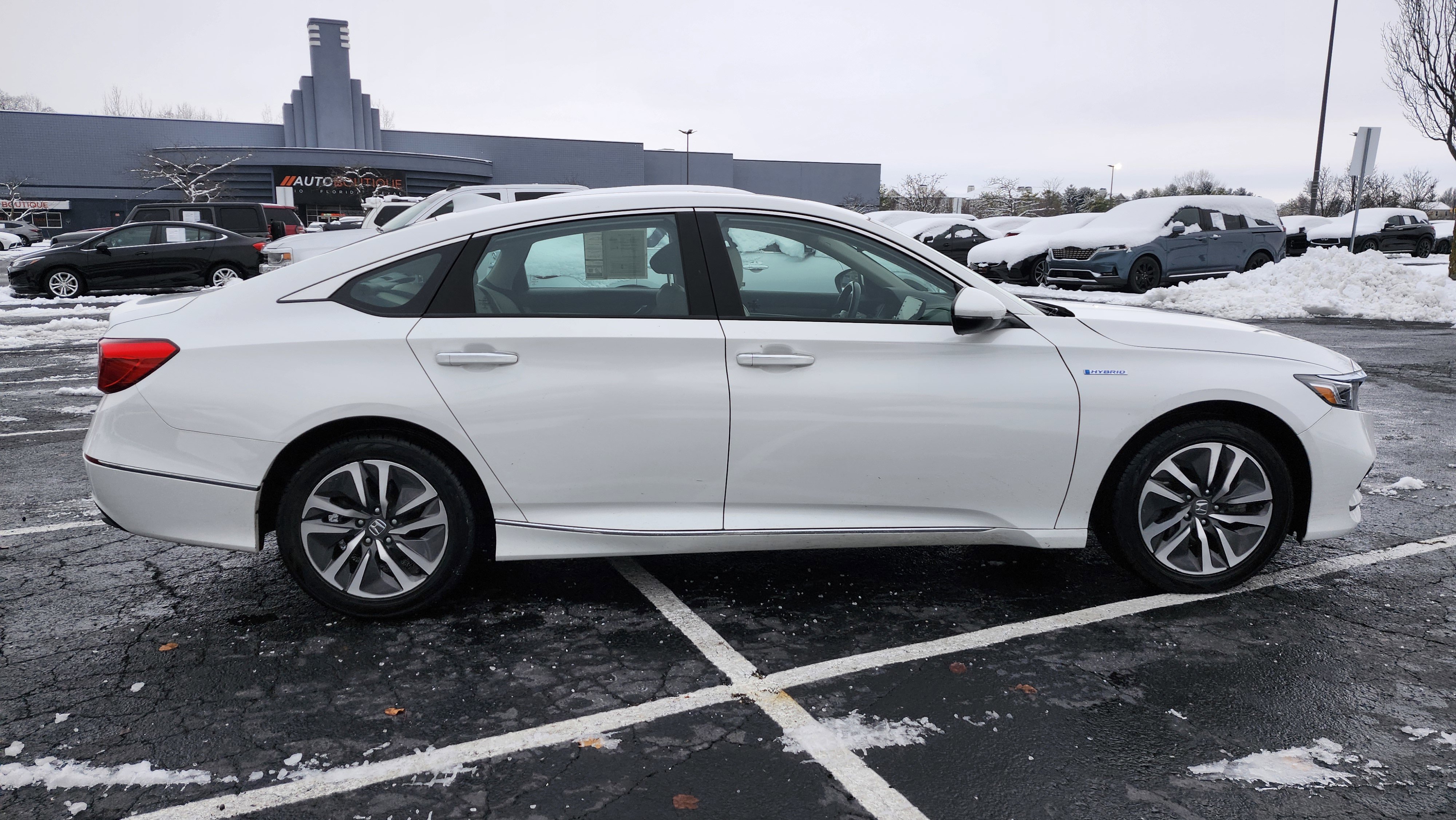 Used 2020 Honda Accord Touring image 21