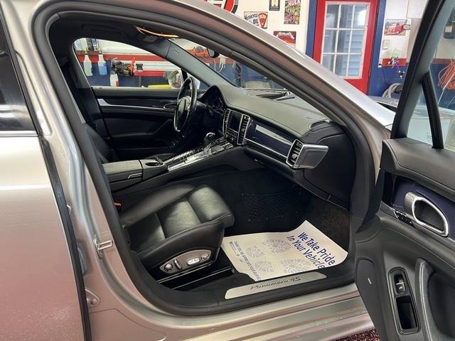 Used 2011 Porsche Panamera 4S AWD/4WD image 9