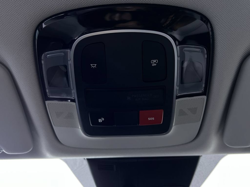 Used 2025 Hyundai Tucson SEL FWD image 33