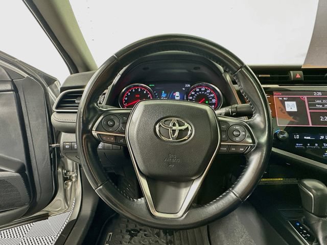 Used 2019 Toyota Camry XSE FWD image 15