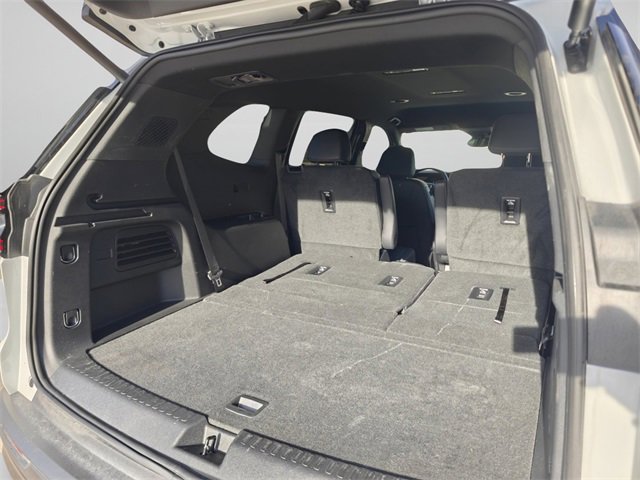 Used 2024 GMC Acadia AT4 w/ Luxury Package image 33