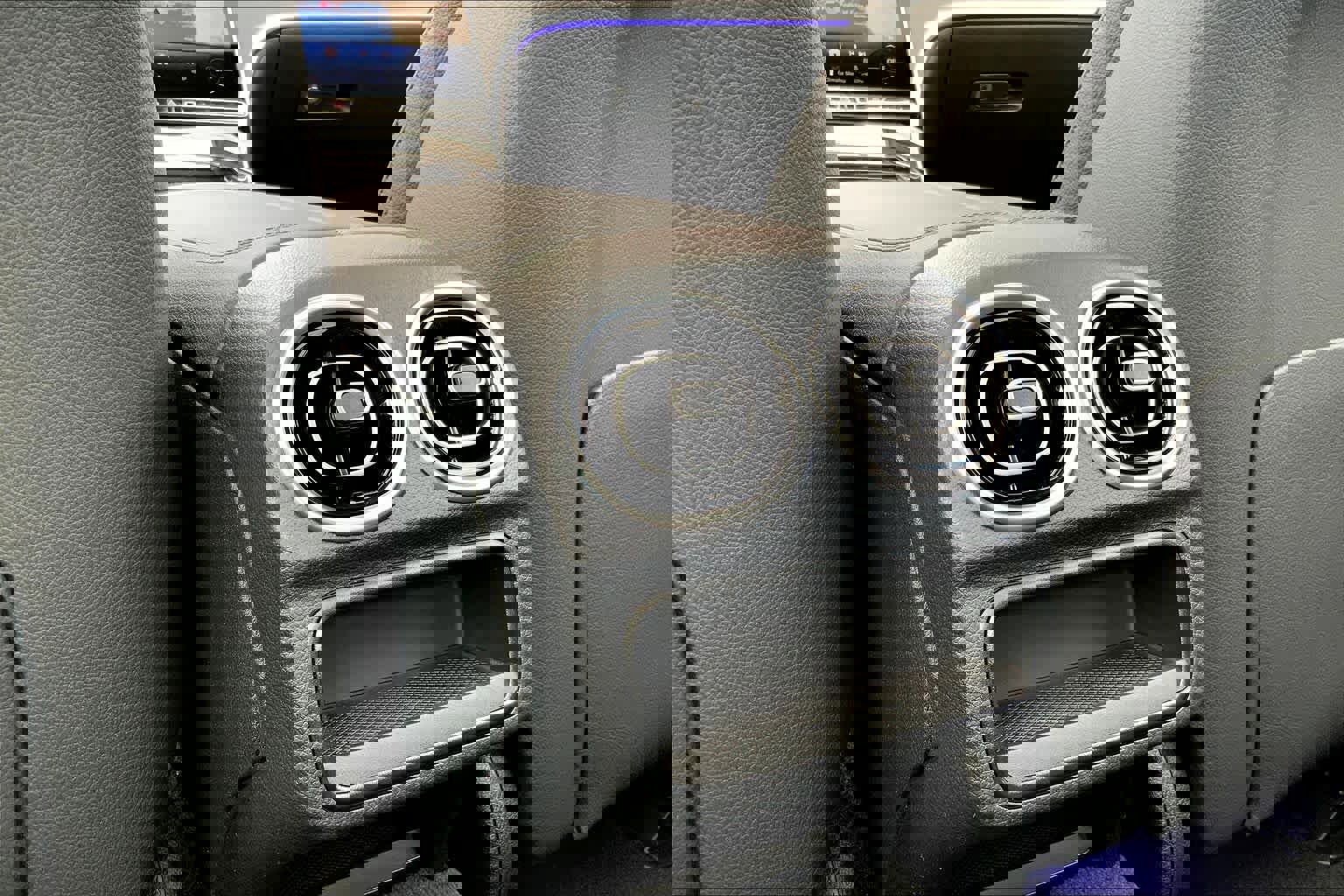 Certified 2026 Mercedes-Benz C 300 4MATIC Sedan image 22