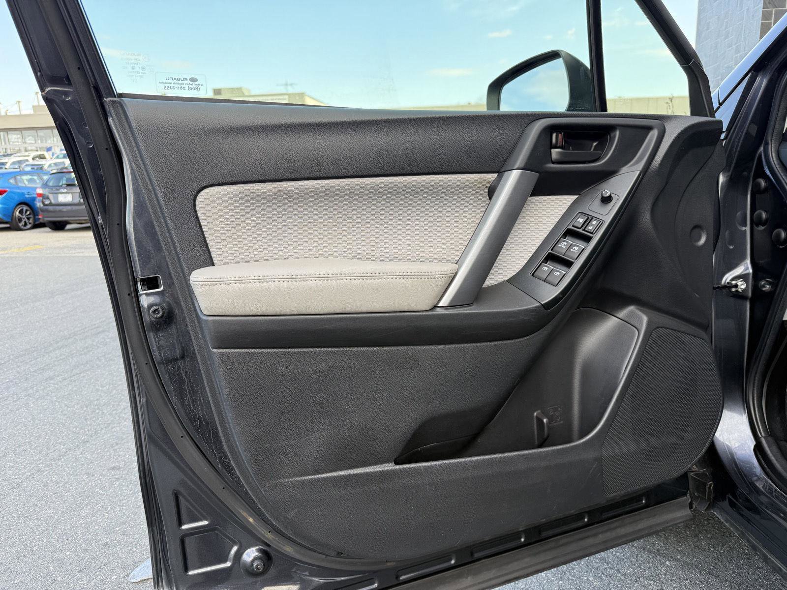 Used 2018 Subaru Forester 2.5i w/ Alloy Wheel Package image 16