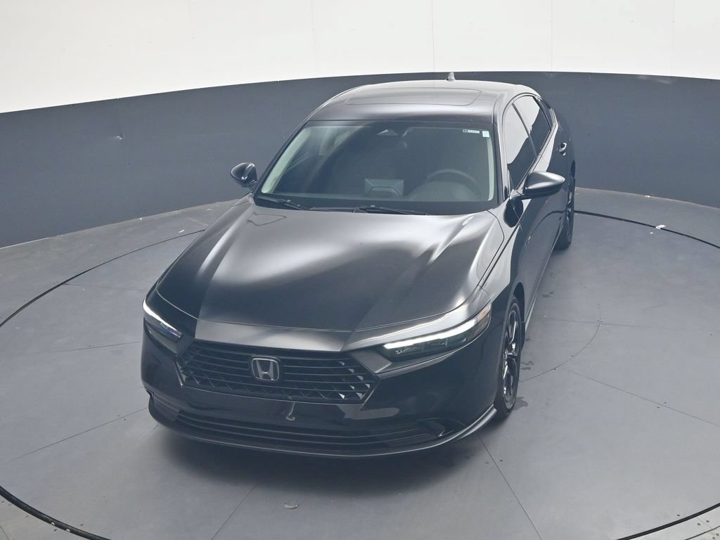 Certified 2025 Honda Accord SE image 17