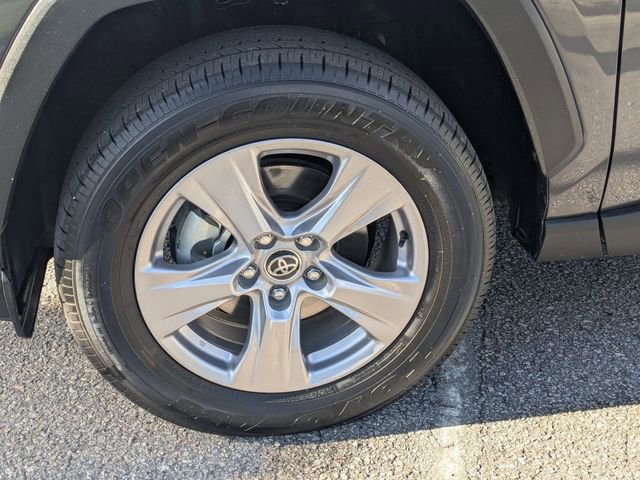 Certified 2025 Toyota RAV4 XLE image 10