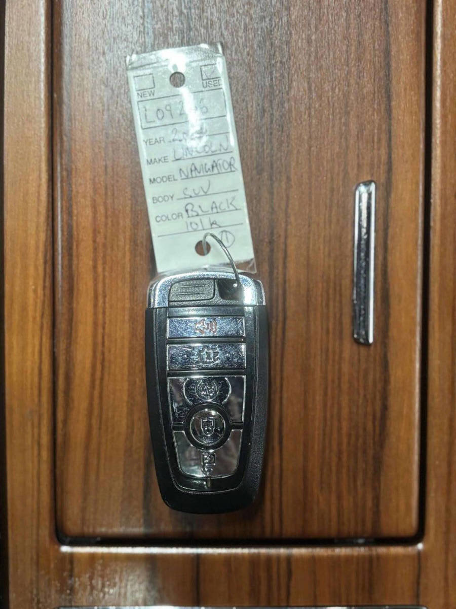 Used 2020 Lincoln Navigator Reserve w/ Equipment Group 208A Reserve image 57