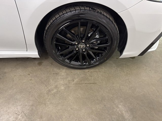 Used 2024 Toyota Camry XSE image 30