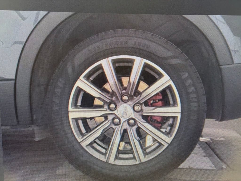 Used 2021 Cadillac XT4 Sport AWD/4WD image 19