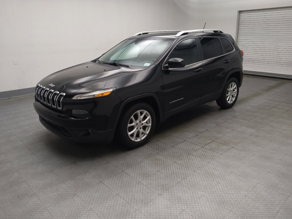 Used 2015 Jeep Cherokee Latitude FWD image 2