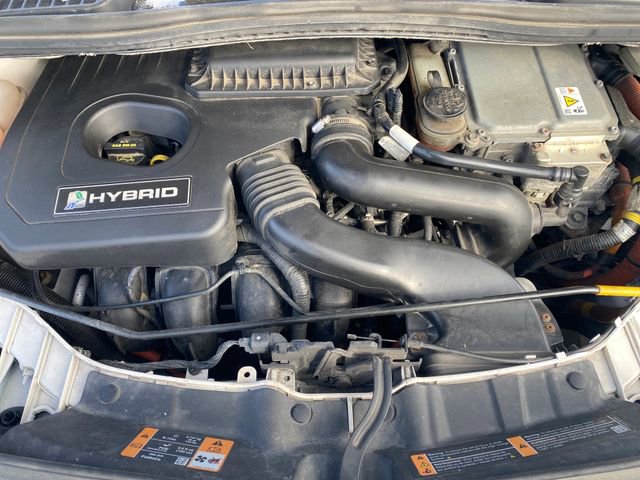 Used 2013 Ford C-MAX SEL image 16